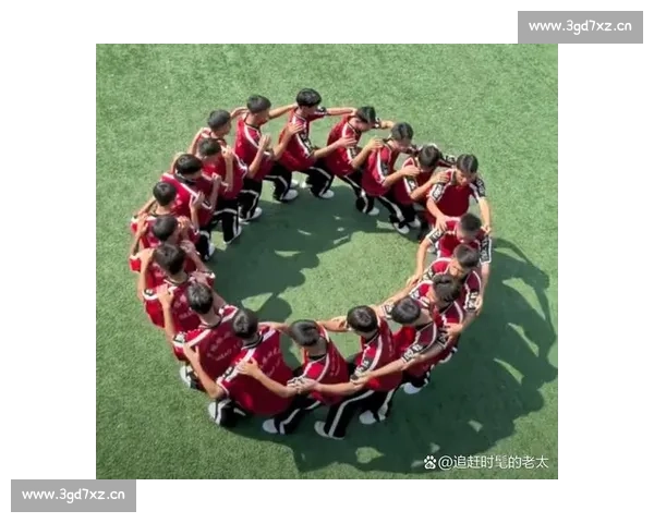 以体操比赛队形变化为核心探讨团队协作与艺术表现融合发展